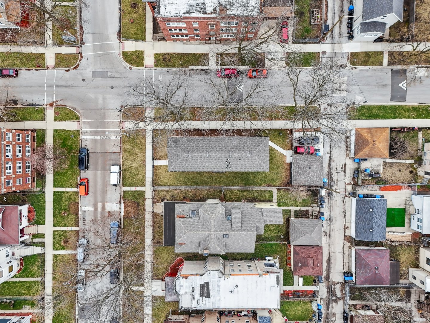 5803 W Superior Street