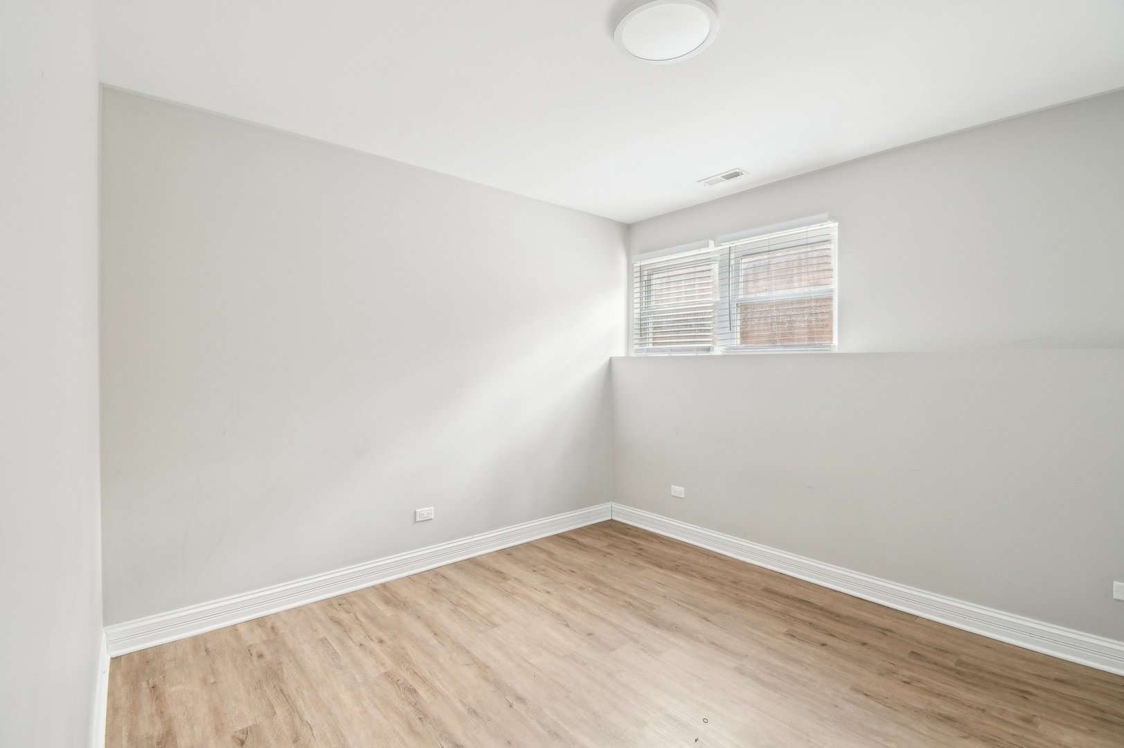 5803 W Superior Street