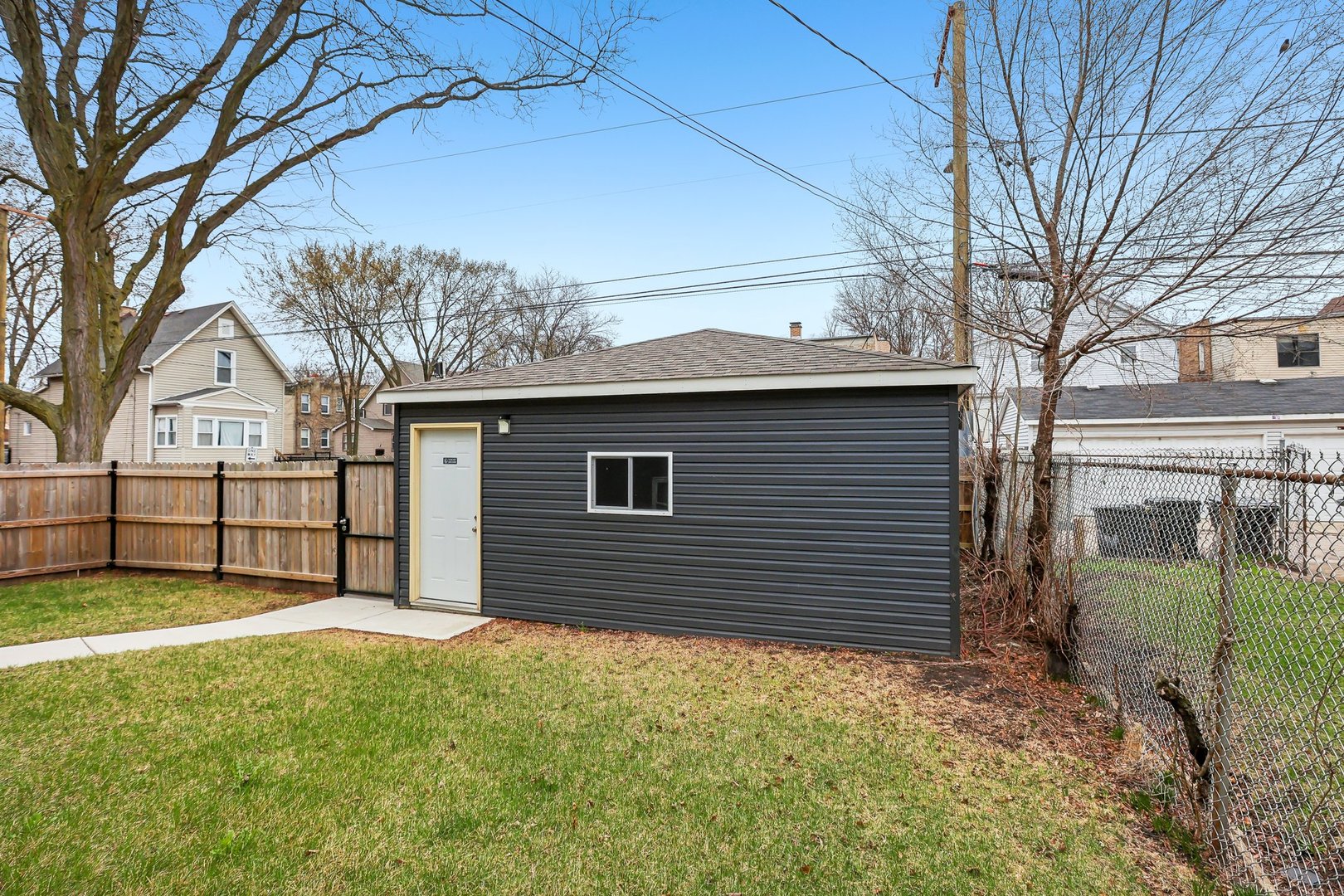 5803 W Superior Street
