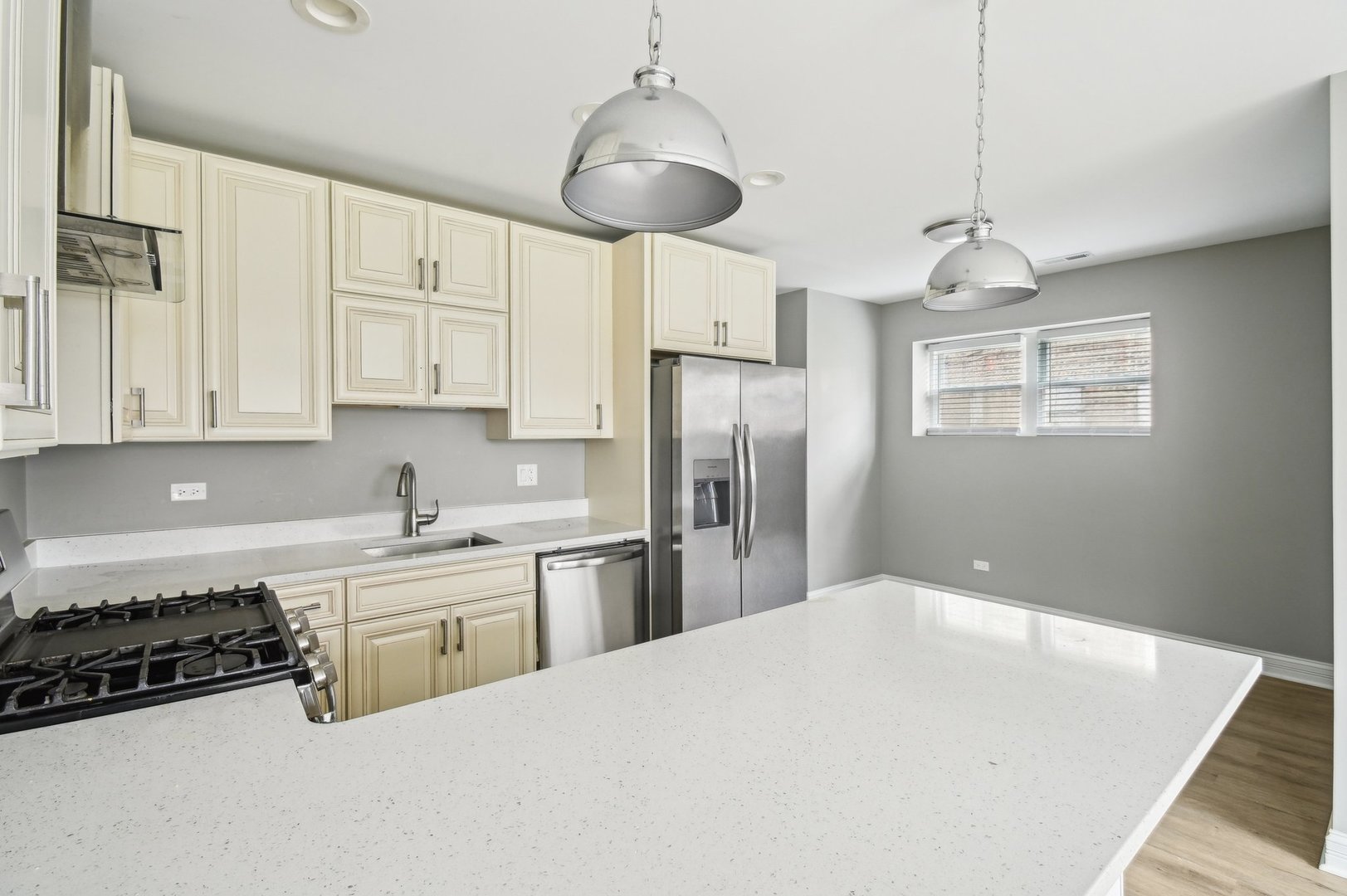 5803 W Superior Street