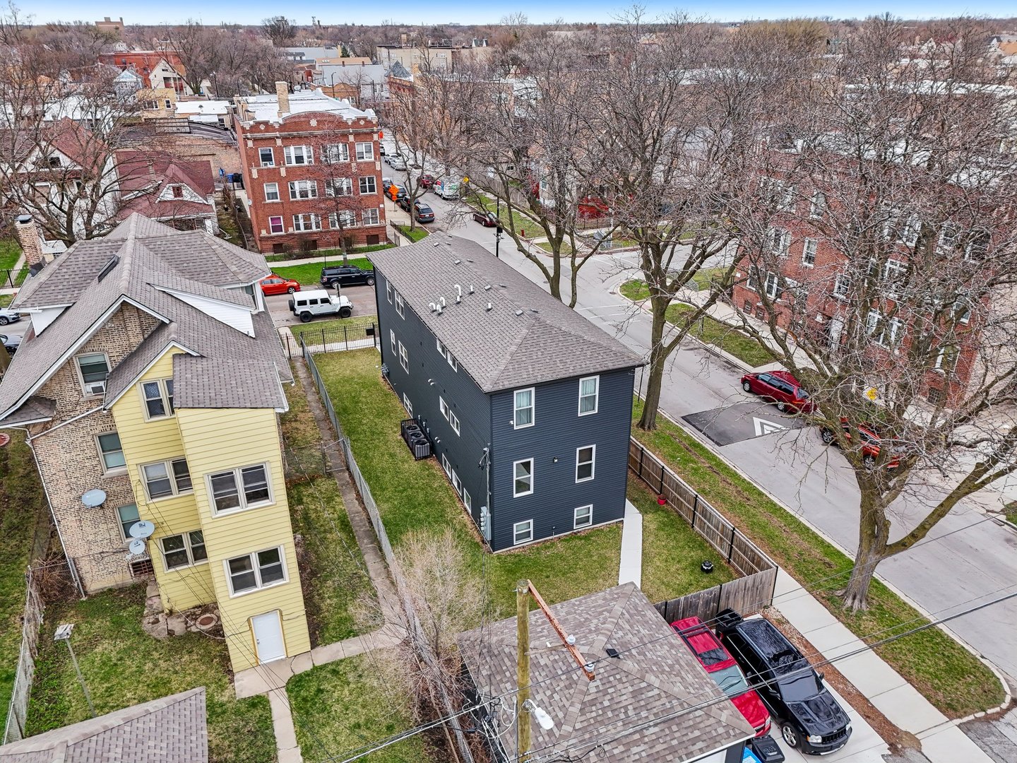 5803 W Superior Street