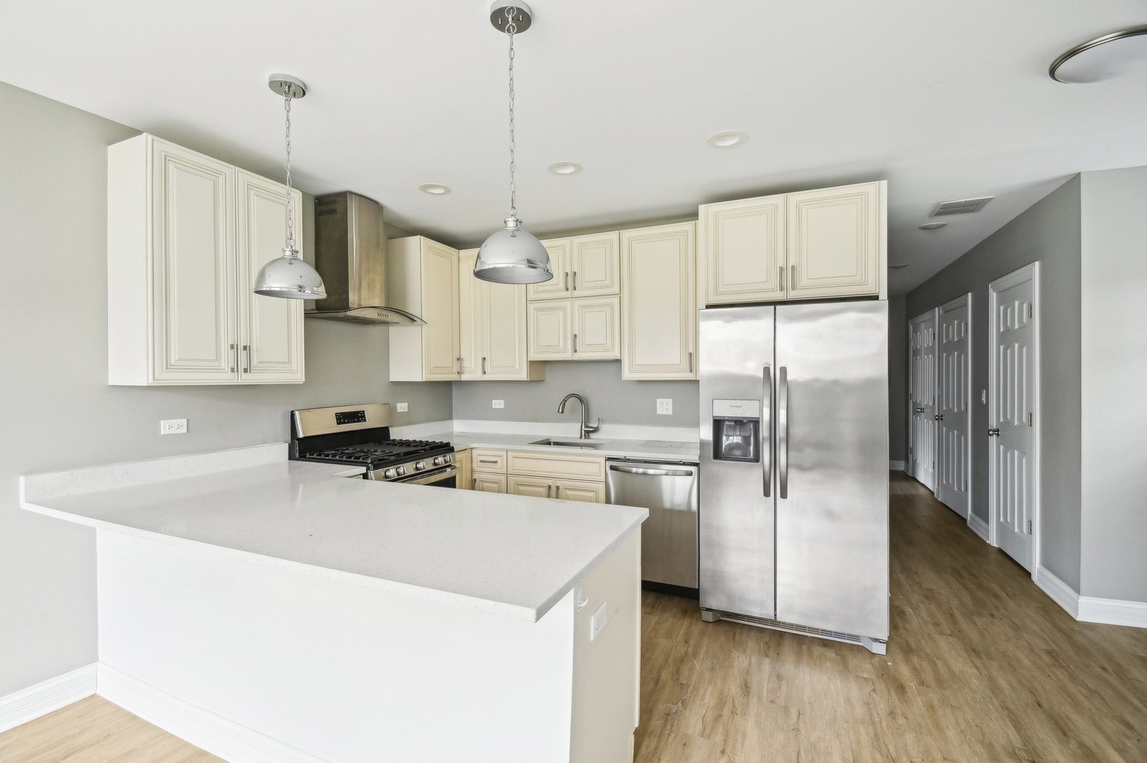 5803 W Superior Street