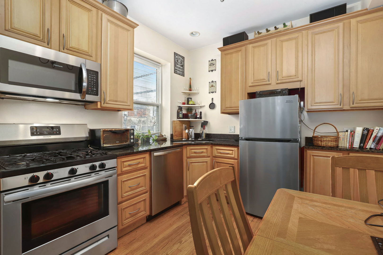 2809 W Washington Boulevard Unit: 101