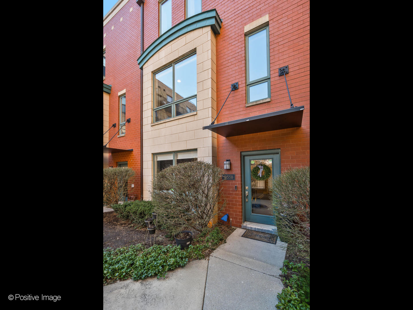 1055 W Monroe Street Unit: B