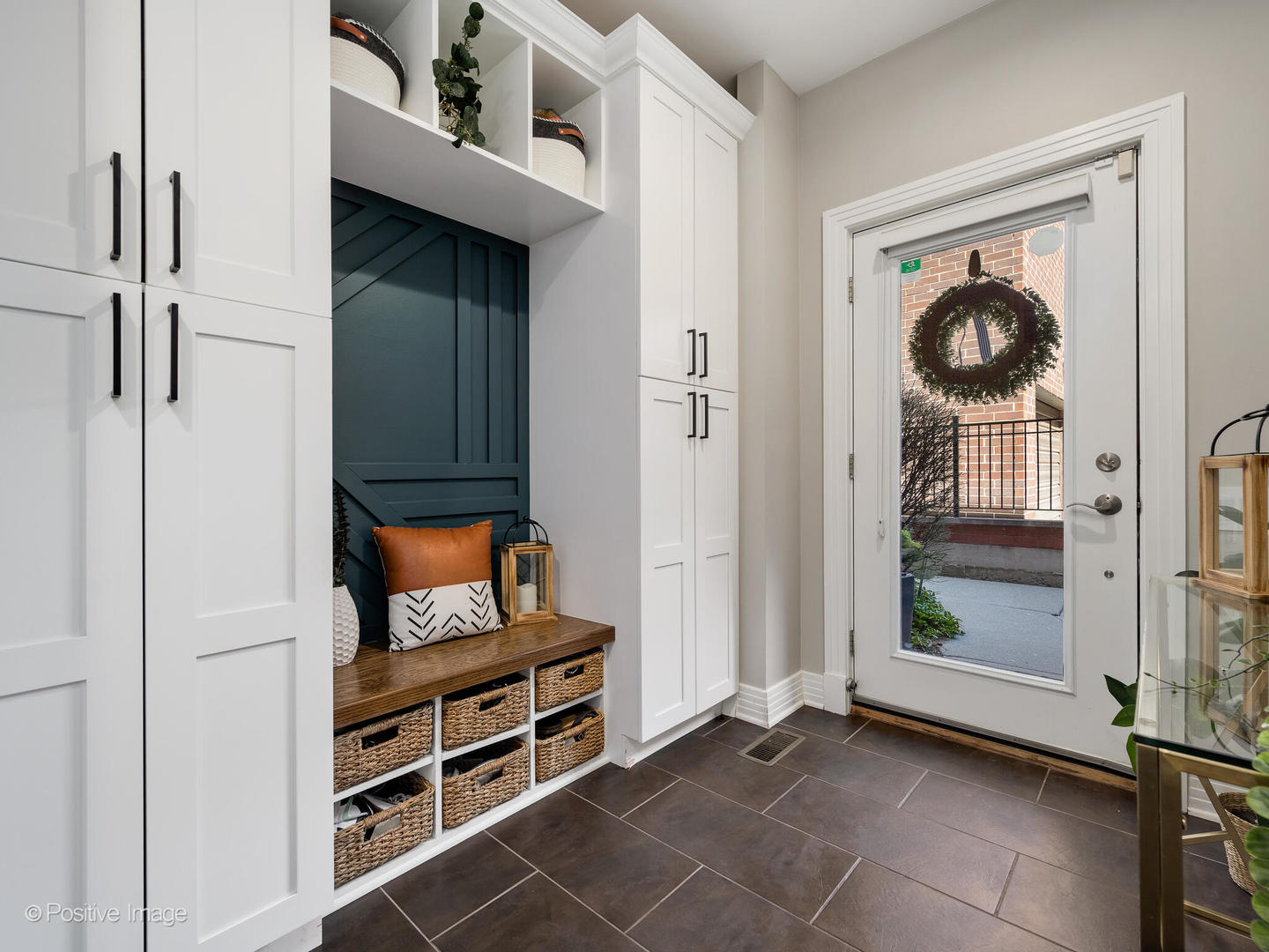 1055 W Monroe Street Unit: B