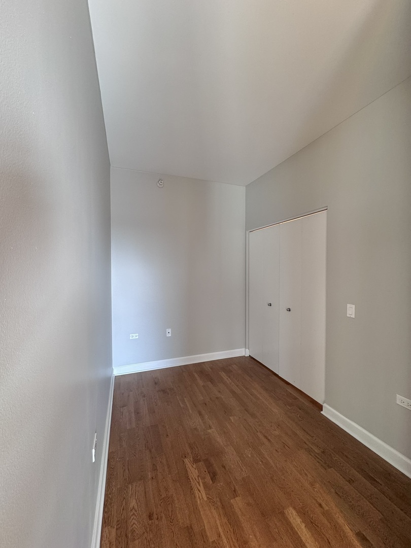 1629 S Prairie Avenue Unit: 2010