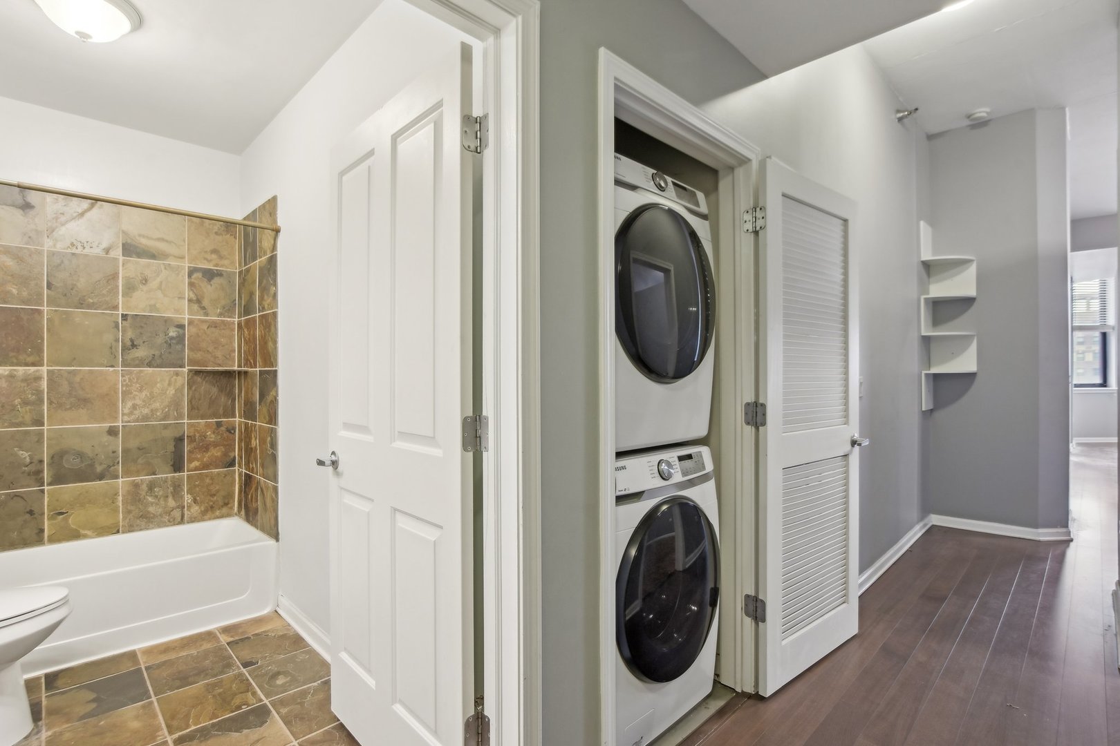 1464 S Michigan Avenue Unit: 403