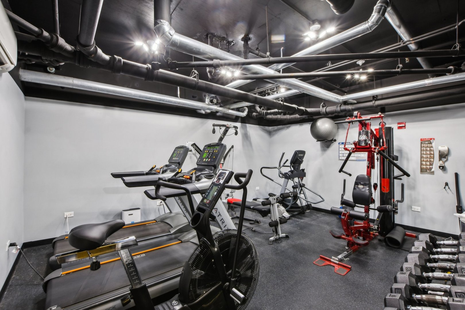 1464 S Michigan Avenue Unit: 403