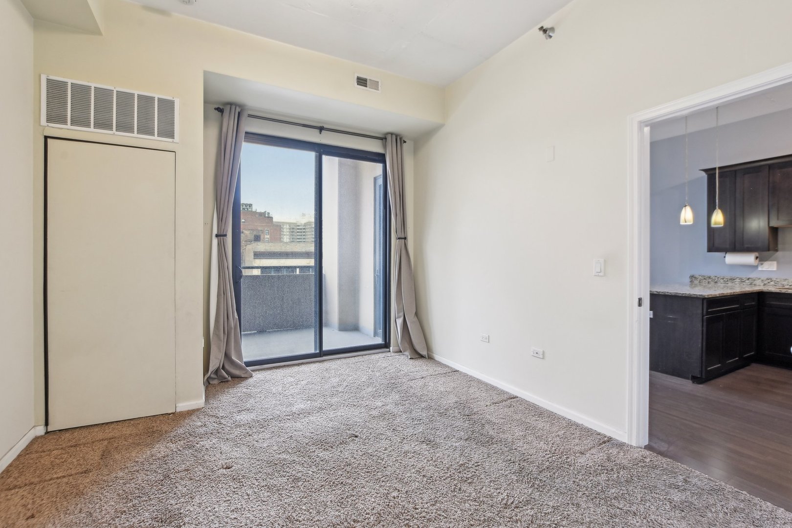 1464 S Michigan Avenue Unit: 403