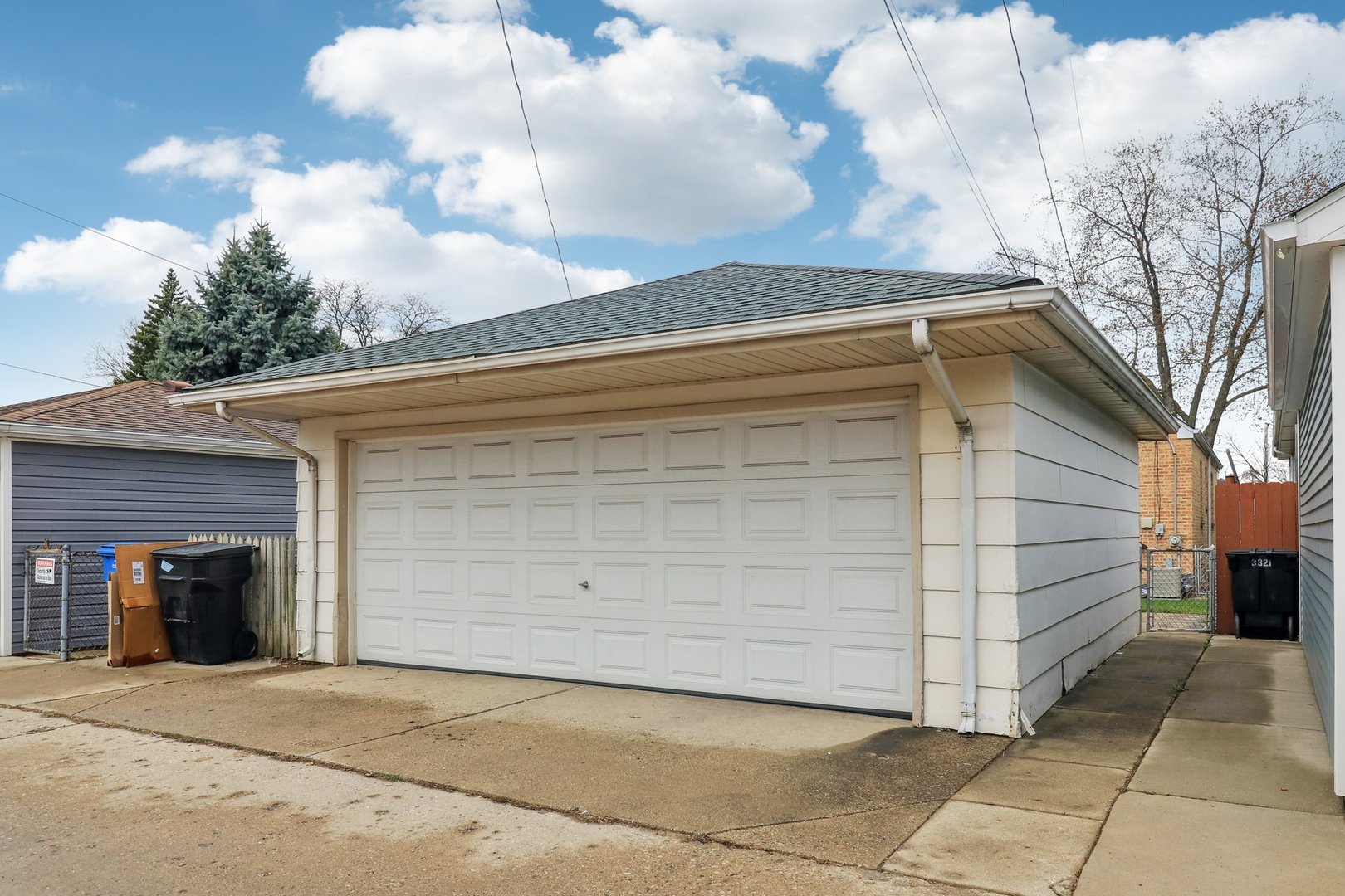 3319 N Ozanam Avenue