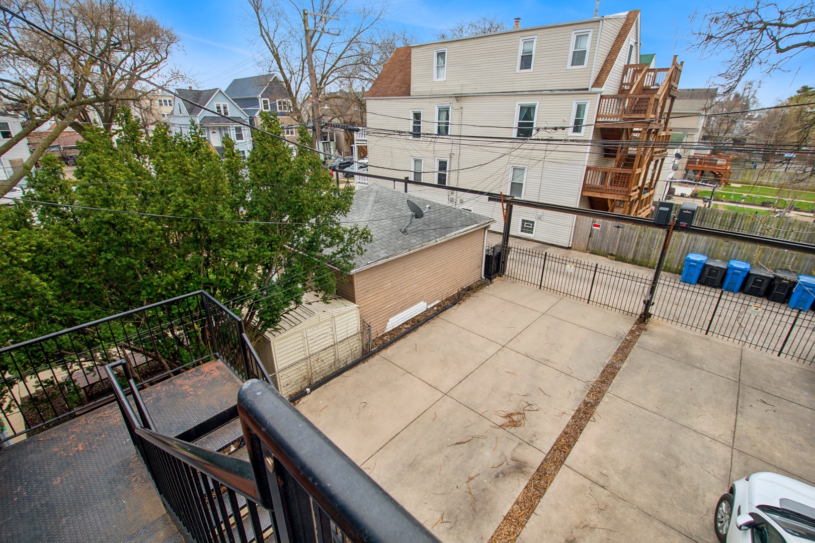 3643 W Belmont Avenue Unit: 2