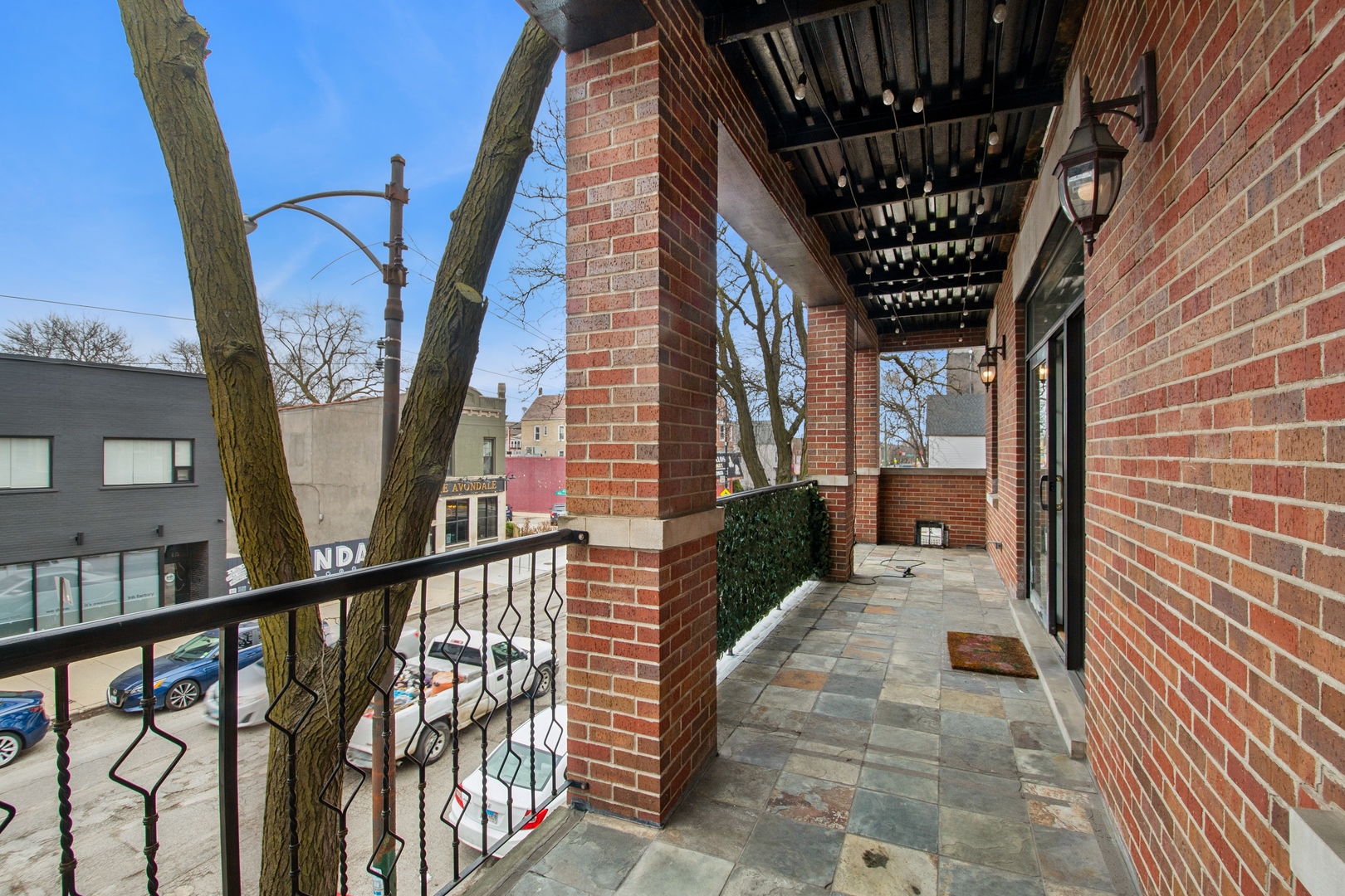 3643 W Belmont Avenue Unit: 2