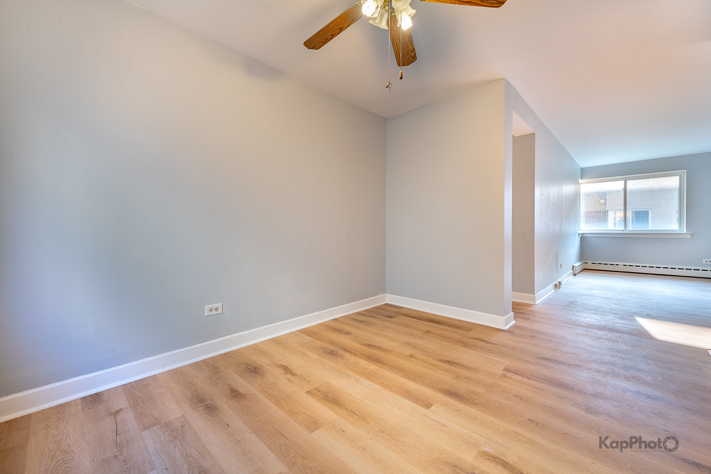 2051 E 72nd Street Unit: 1B