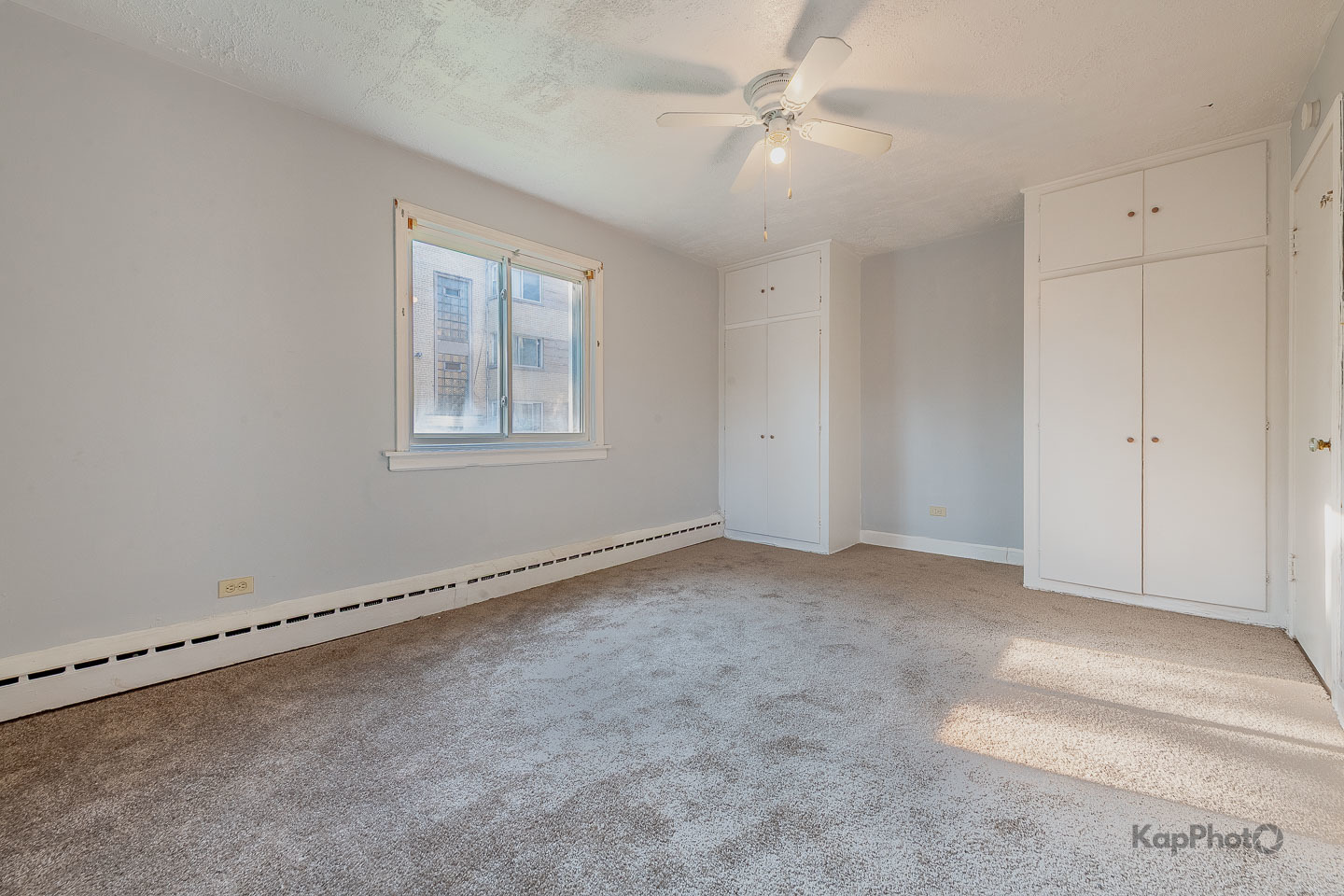 2051 E 72nd Street Unit: 1B