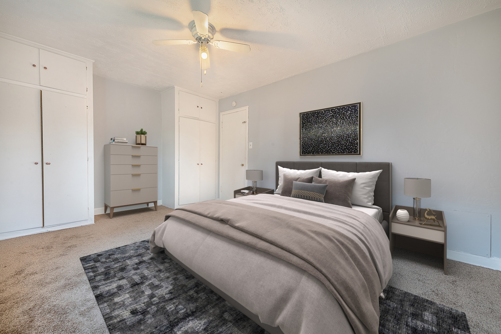 2051 E 72nd Street Unit: 1B