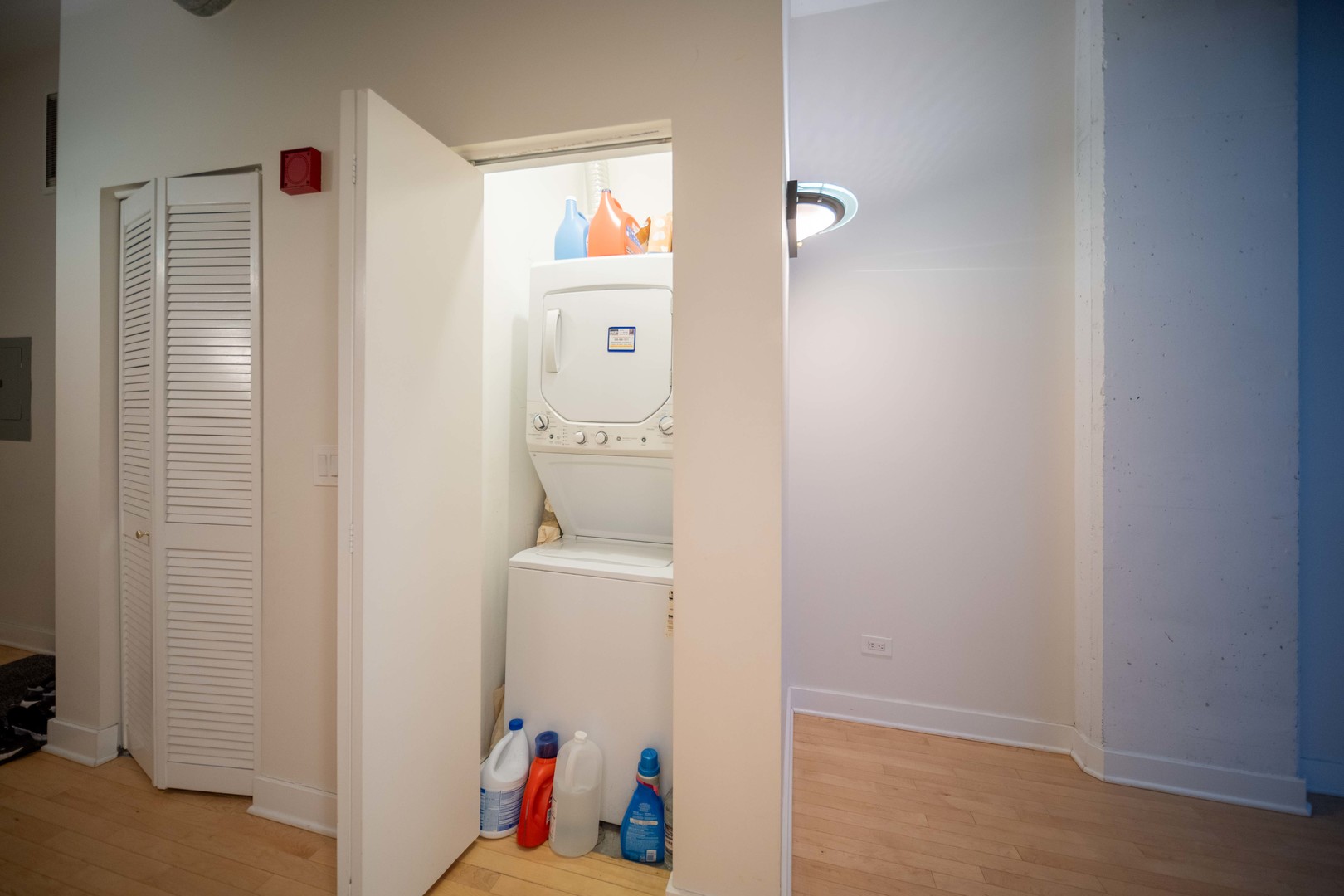 910 W Madison Street Unit: 504