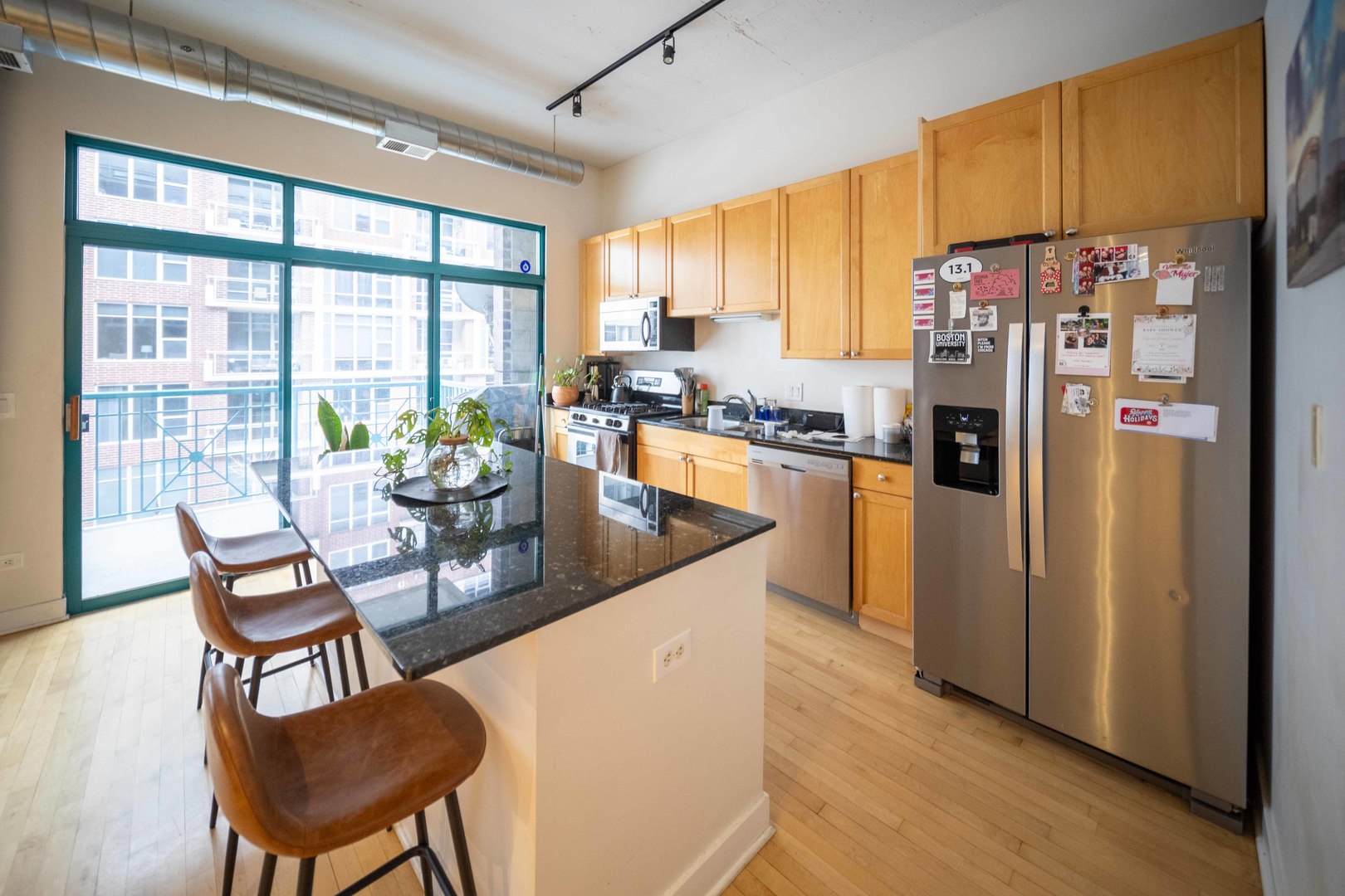 910 W Madison Street Unit: 504
