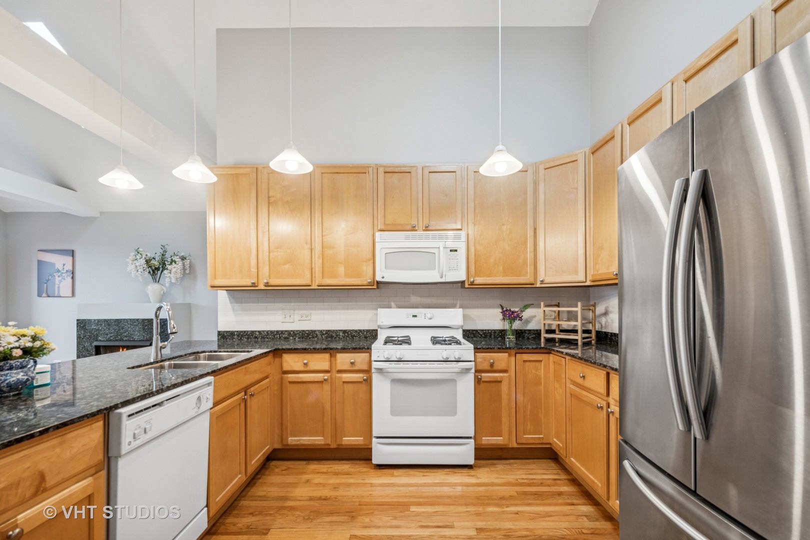 2336 W HARRISON Street Unit: 4