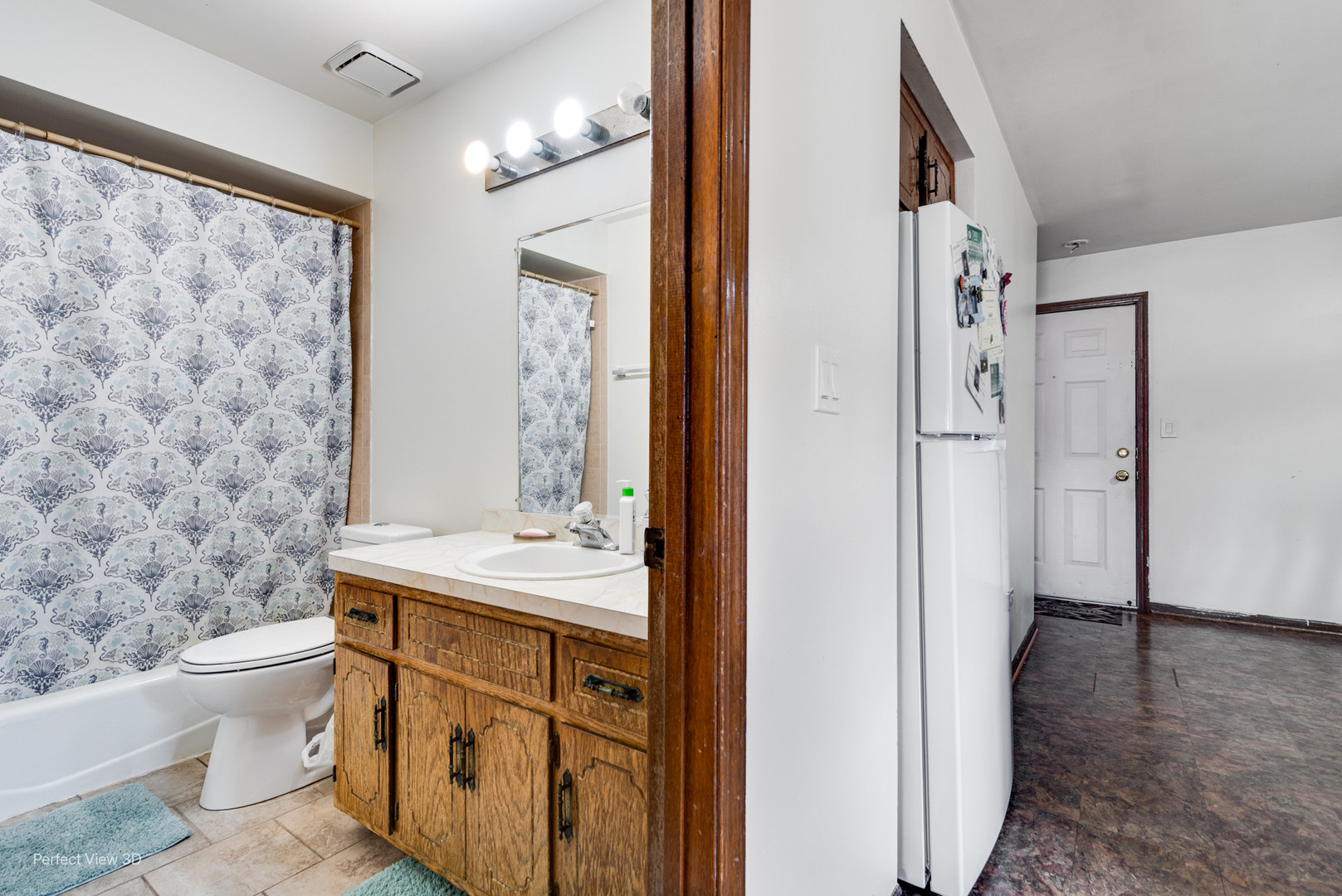 9821 S RIDGELAND Avenue