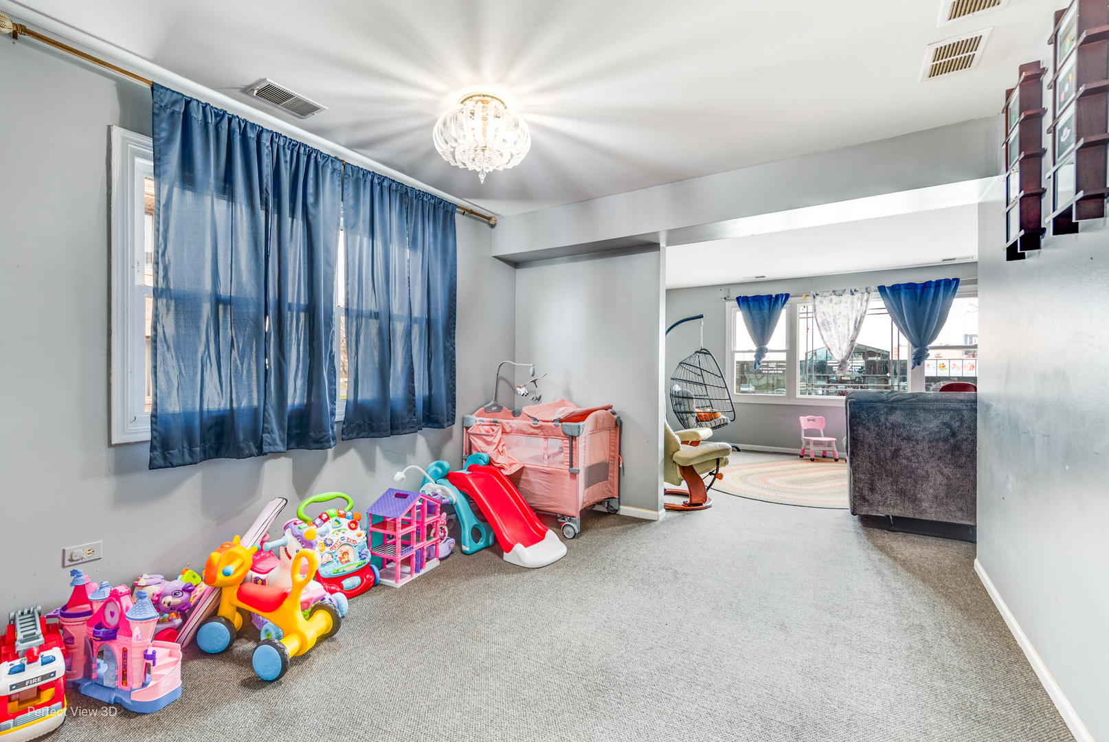 9821 S RIDGELAND Avenue