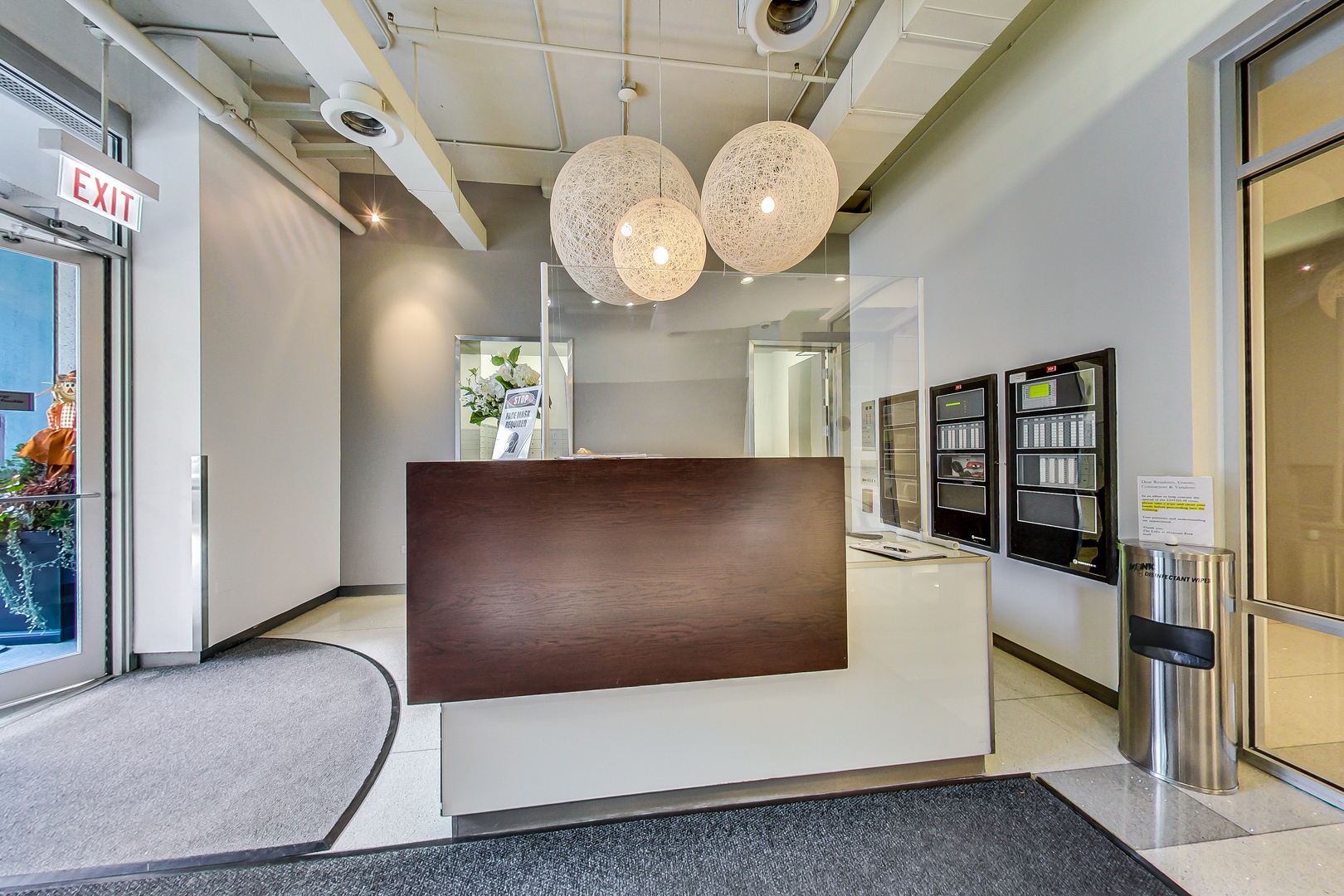 1305 S MICHIGAN Avenue Unit: 1406