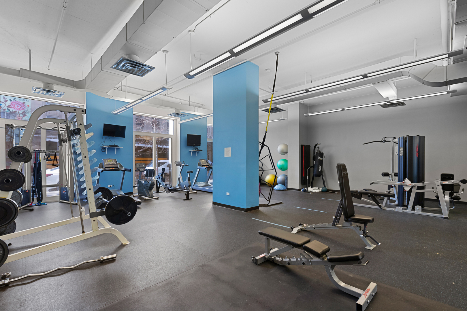 1305 S MICHIGAN Avenue Unit: 1406