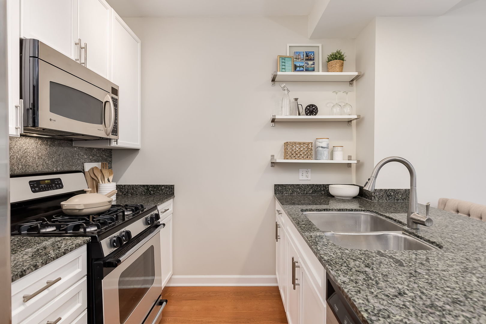 1250 S Michigan Avenue Unit: 800