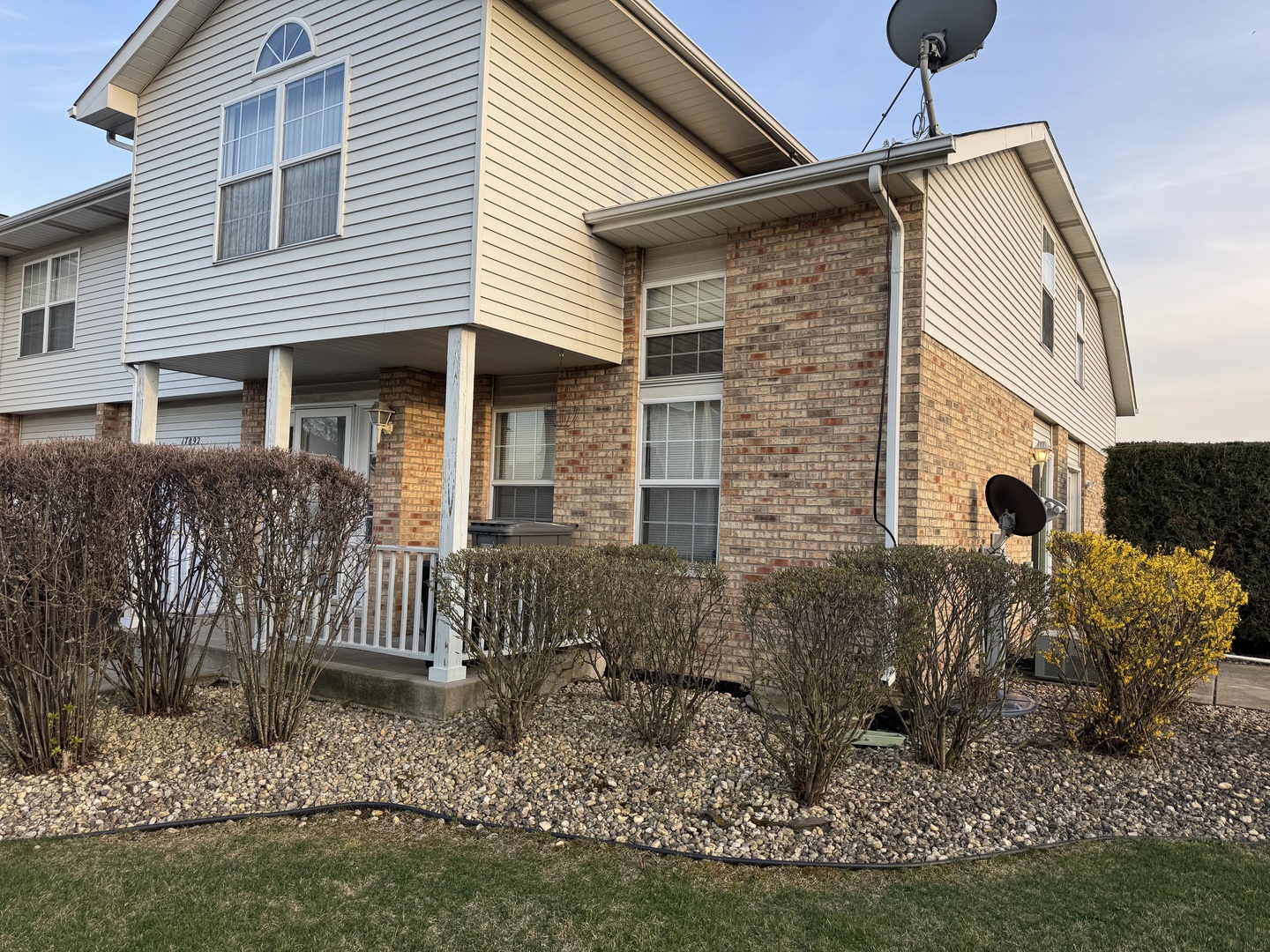 17892 Park View Drive