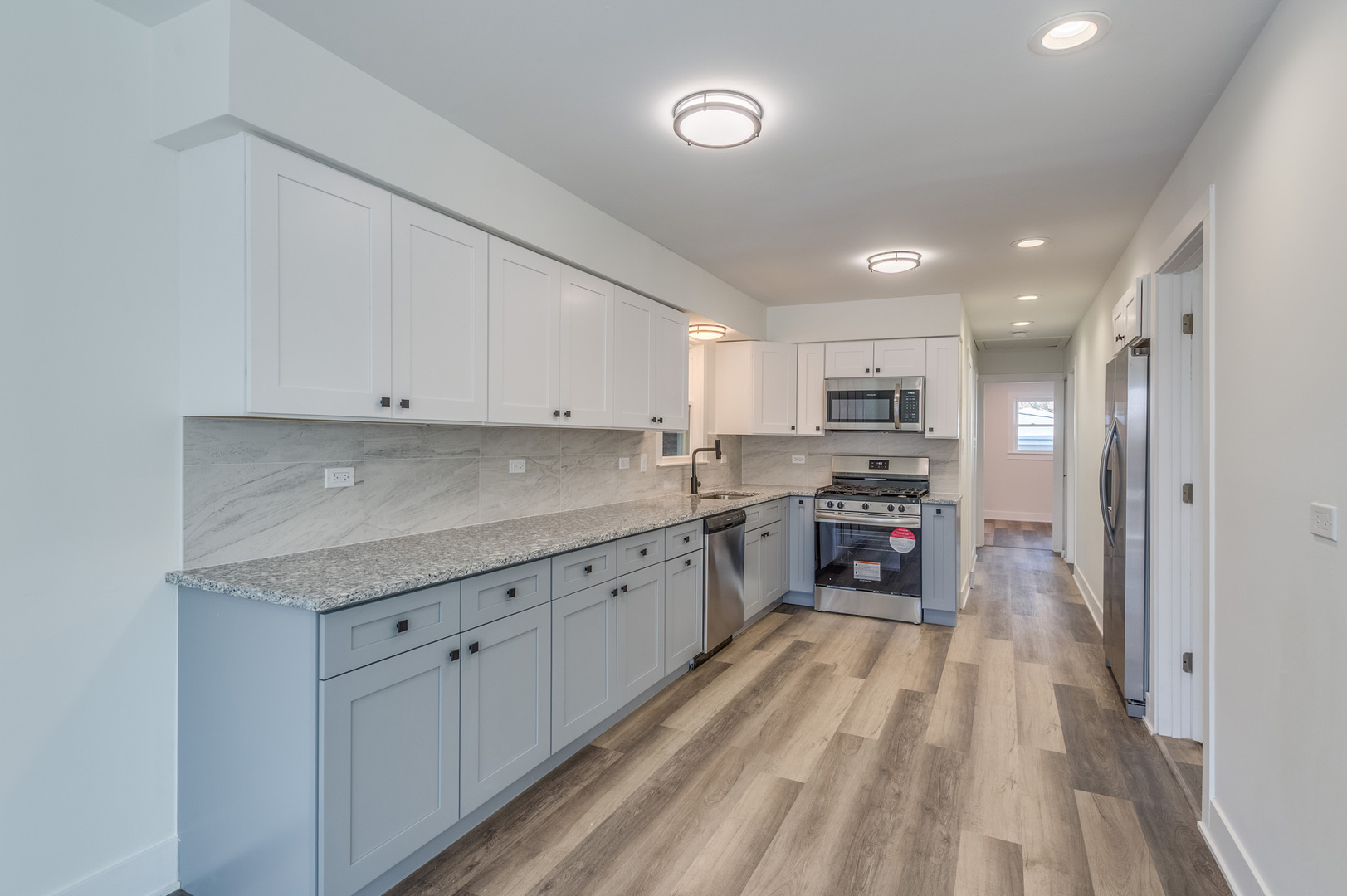 420 N Hamlin Avenue