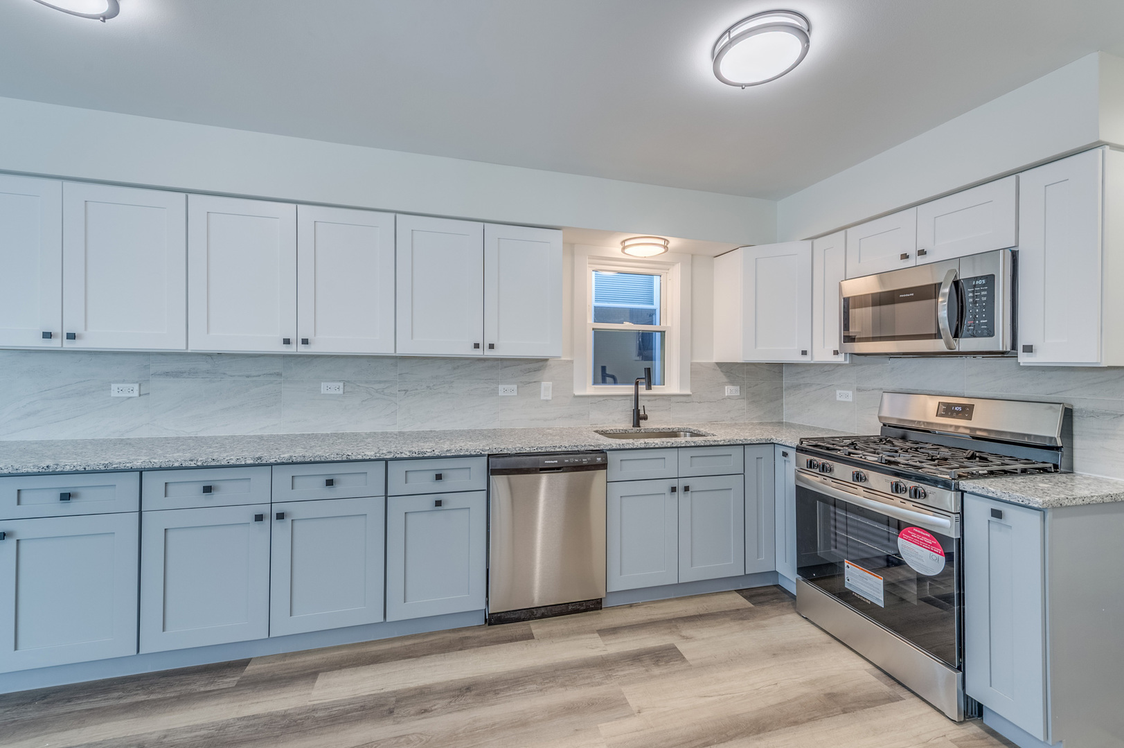 420 N Hamlin Avenue