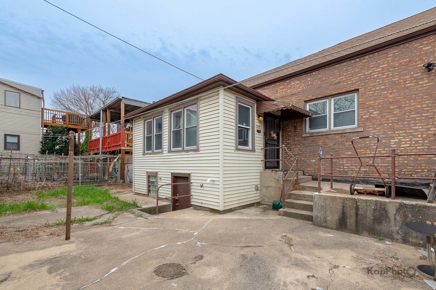 545 W 29th Street