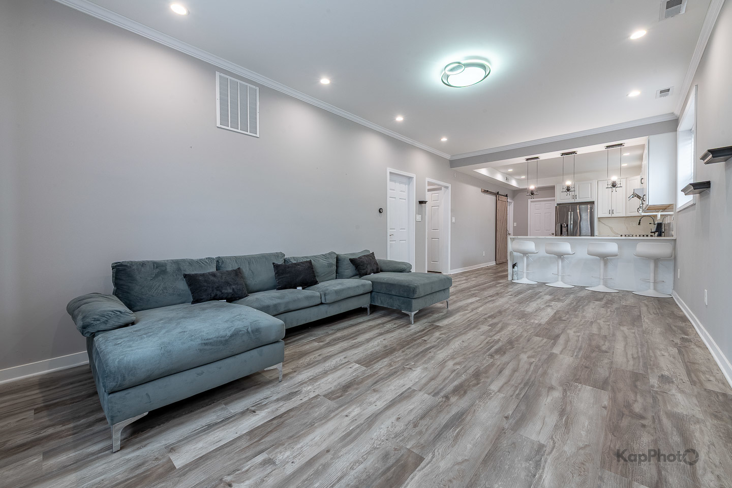 545 W 29th Street