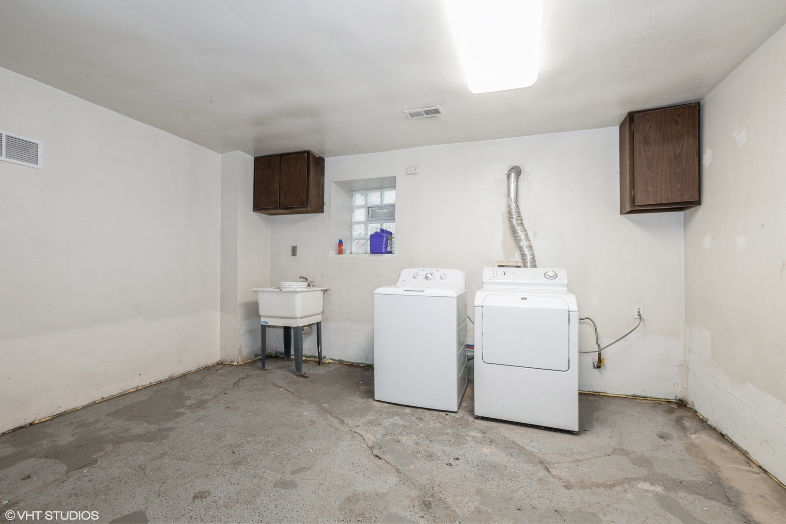 5433 S Carpenter Street