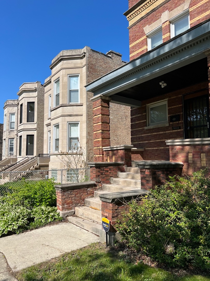 5433 S Carpenter Street