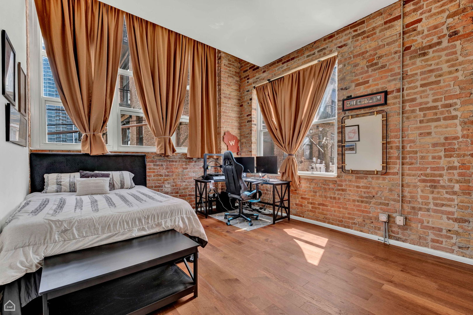 1631 S Michigan Avenue Unit: 310