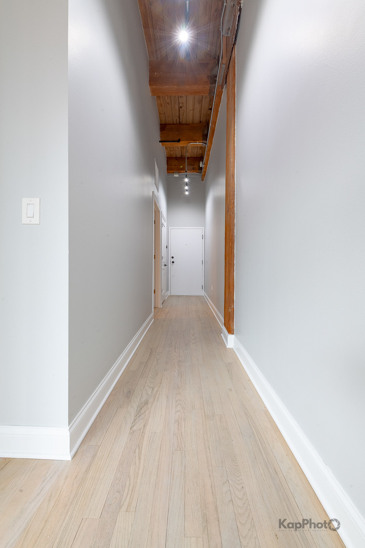 1500 W Monroe Street Unit: 312