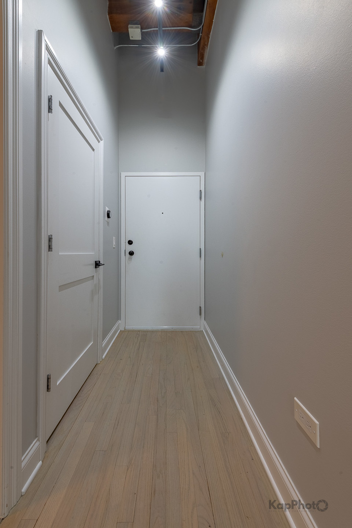 1500 W Monroe Street Unit: 312