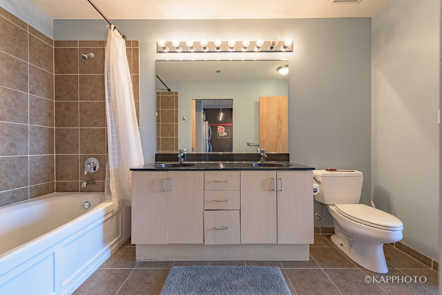 1720 S Michigan Avenue Unit: 1203