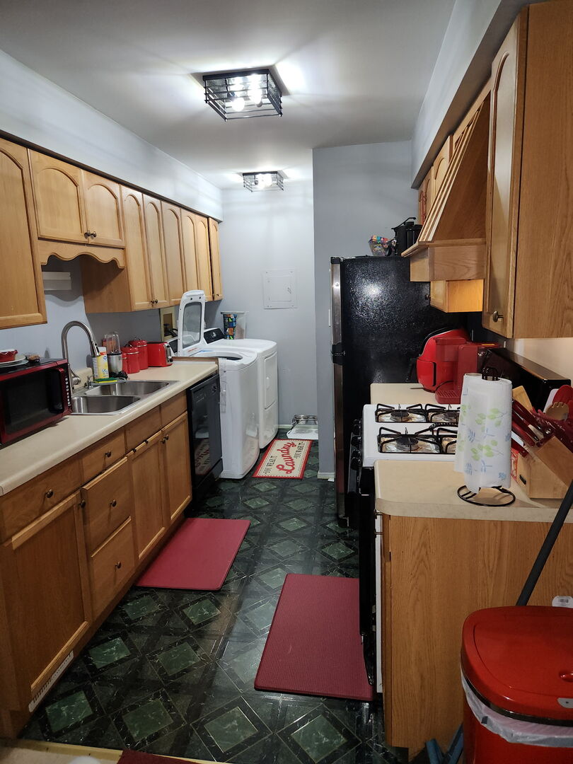 744 Manteca Court Unit: 4