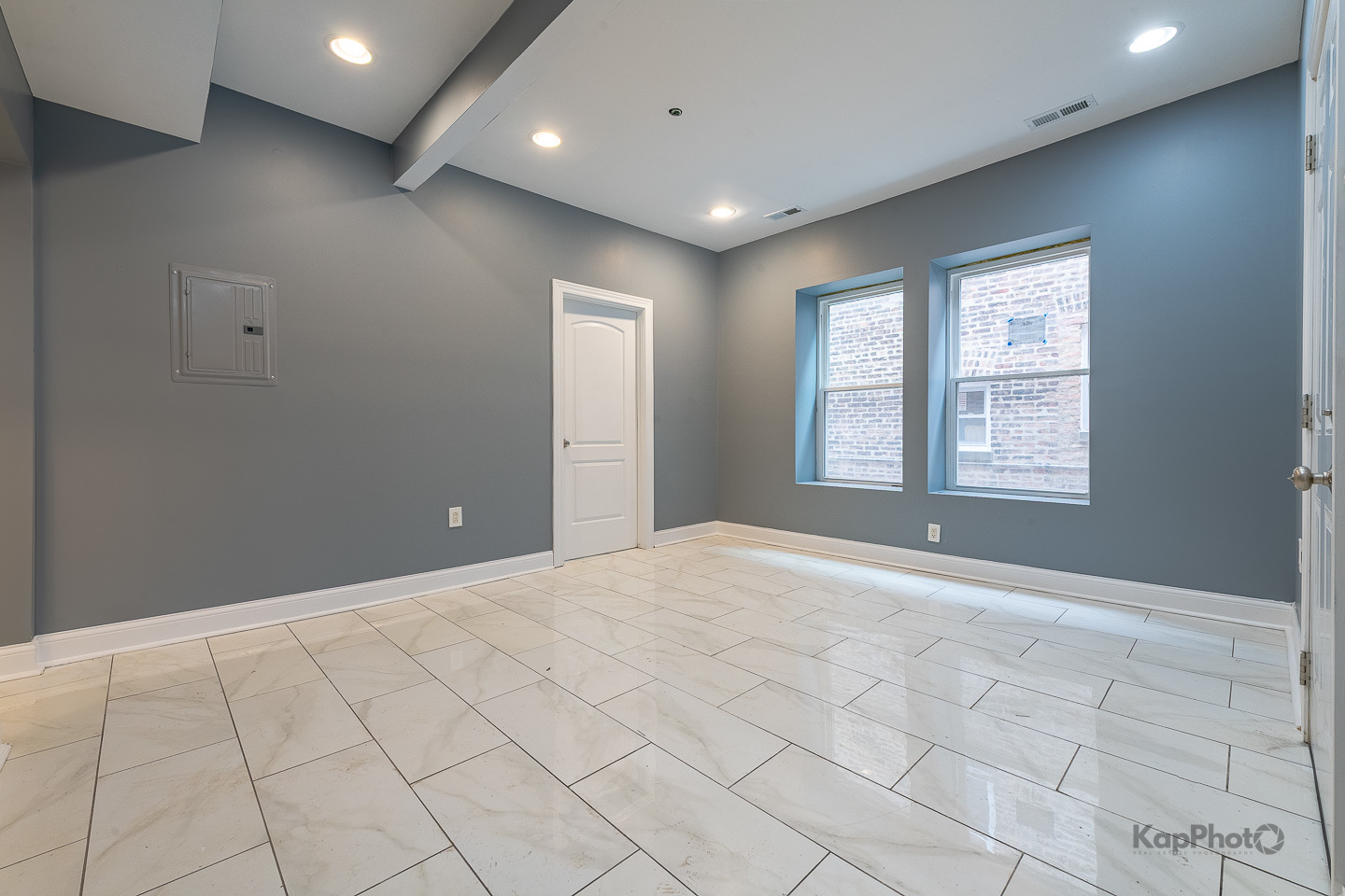 6335 S Elizabeth Street