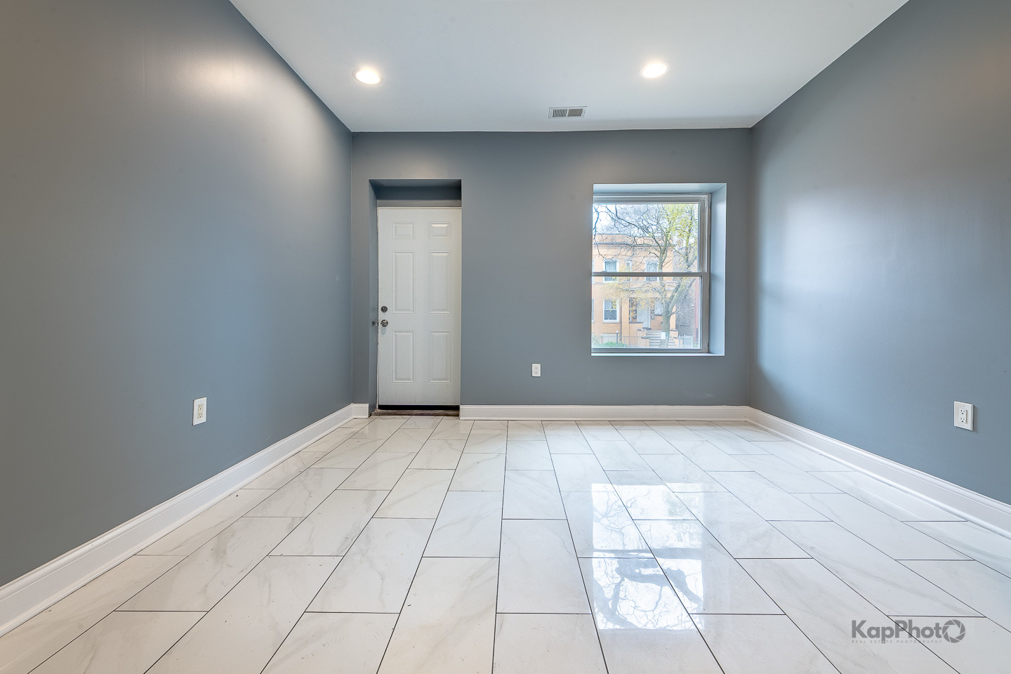 6335 S Elizabeth Street