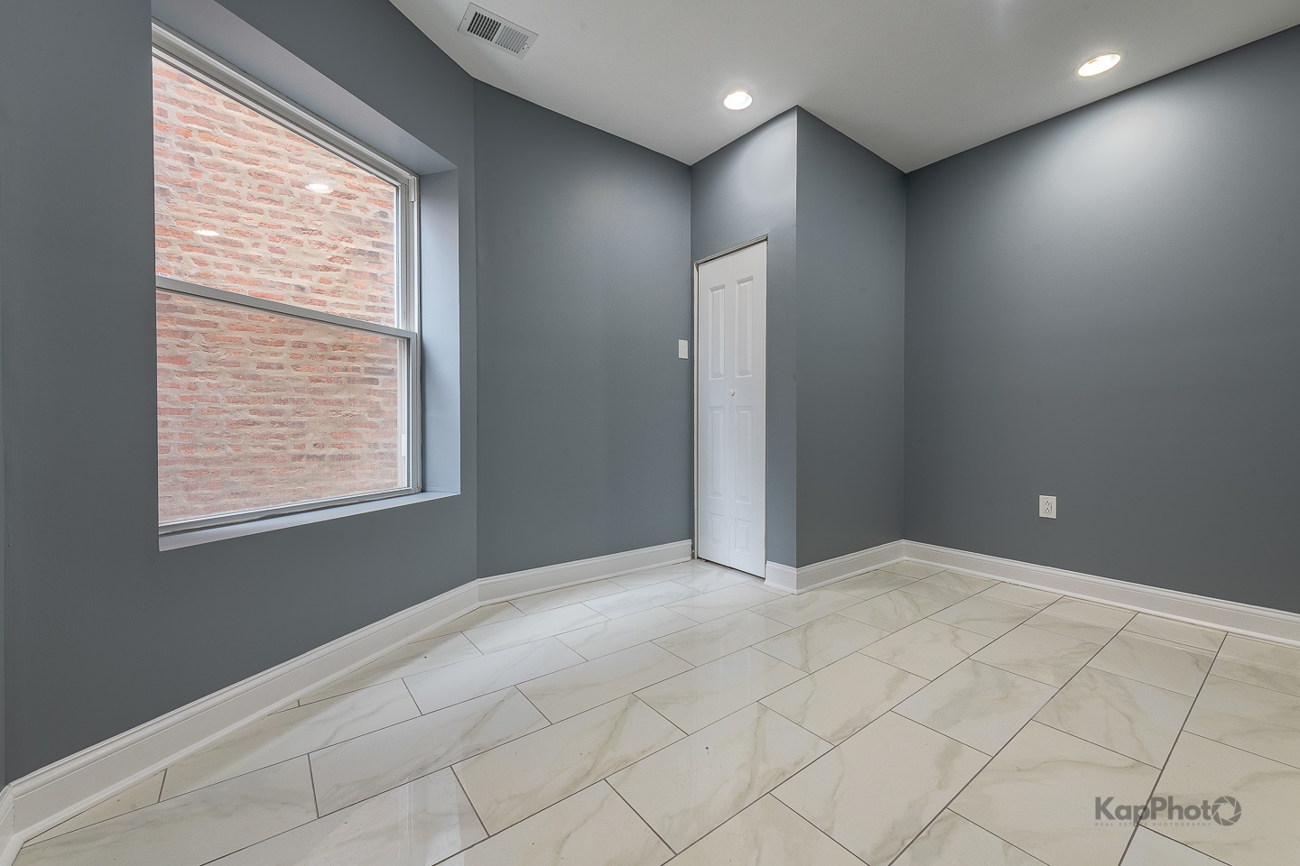 6335 S Elizabeth Street