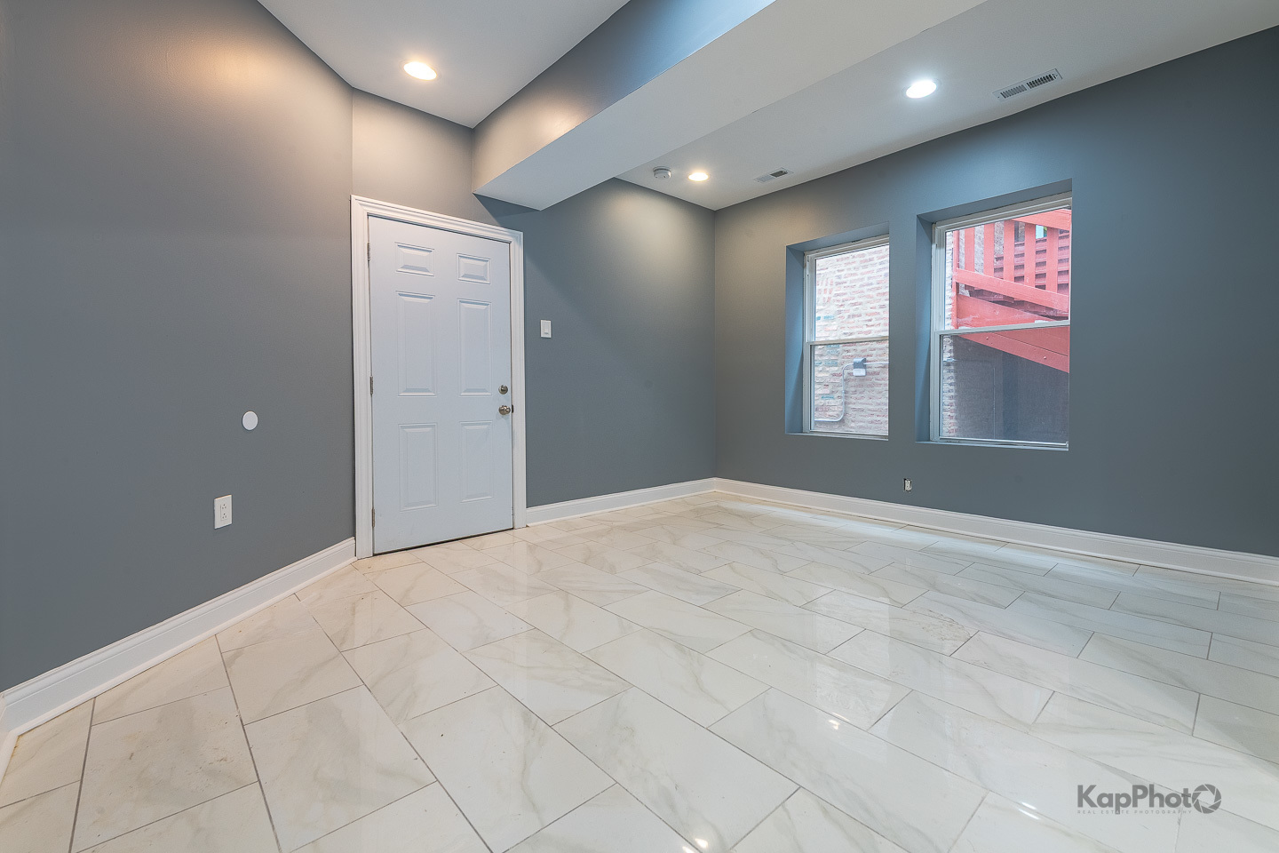 6335 S Elizabeth Street