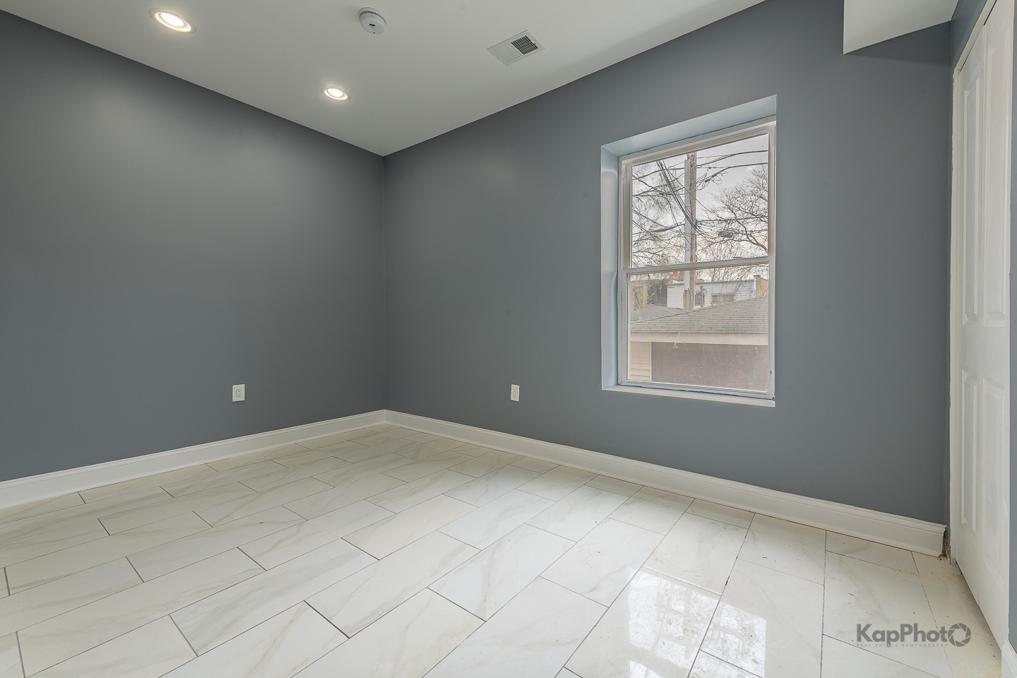 6335 S Elizabeth Street