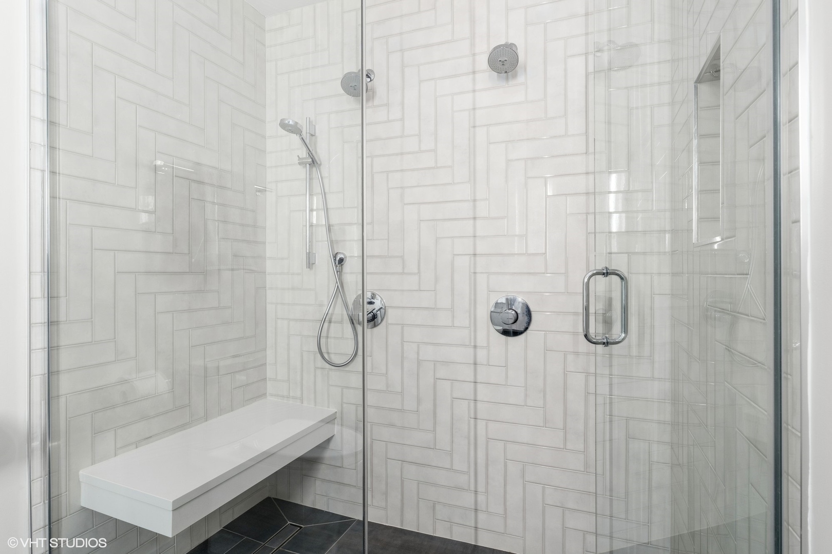 6233 S Greenwood Avenue