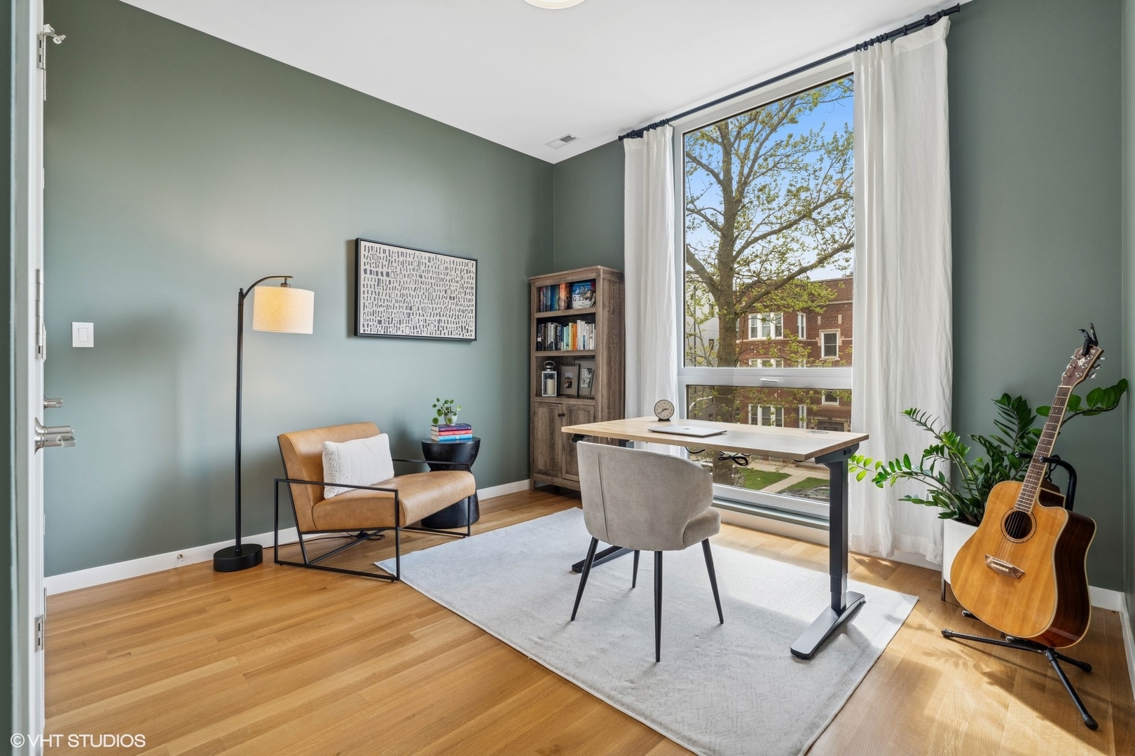 6233 S Greenwood Avenue