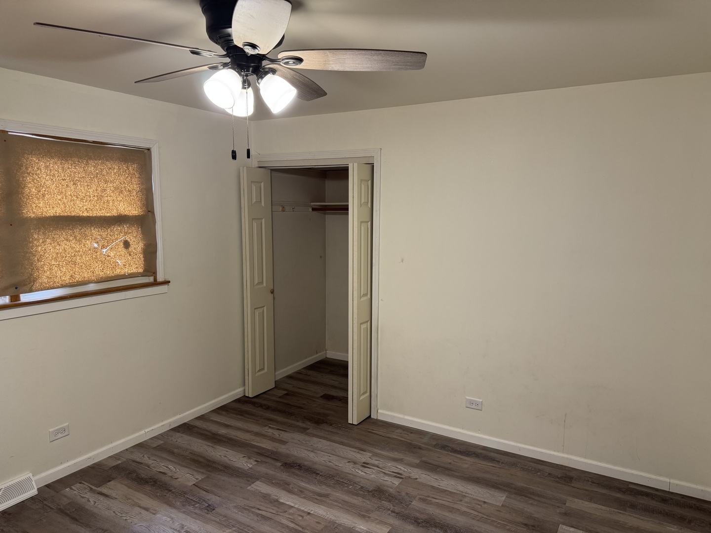 14837 COTTAGE GROVE Avenue