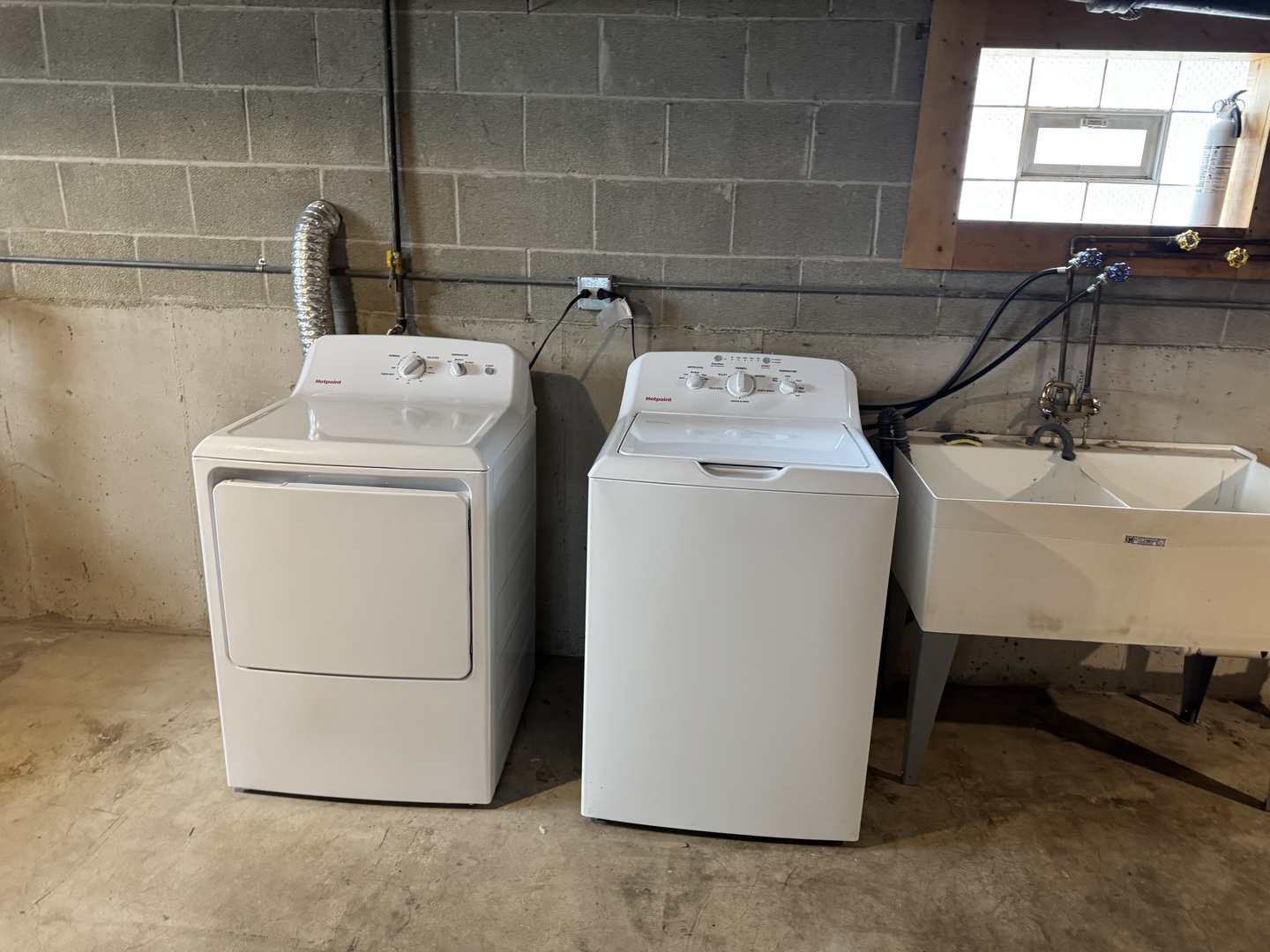 14837 COTTAGE GROVE Avenue