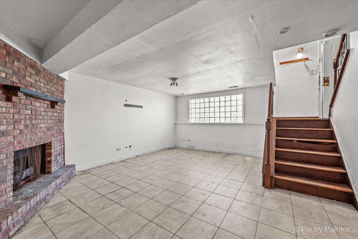 21733 CAROL Avenue Unit: 21733