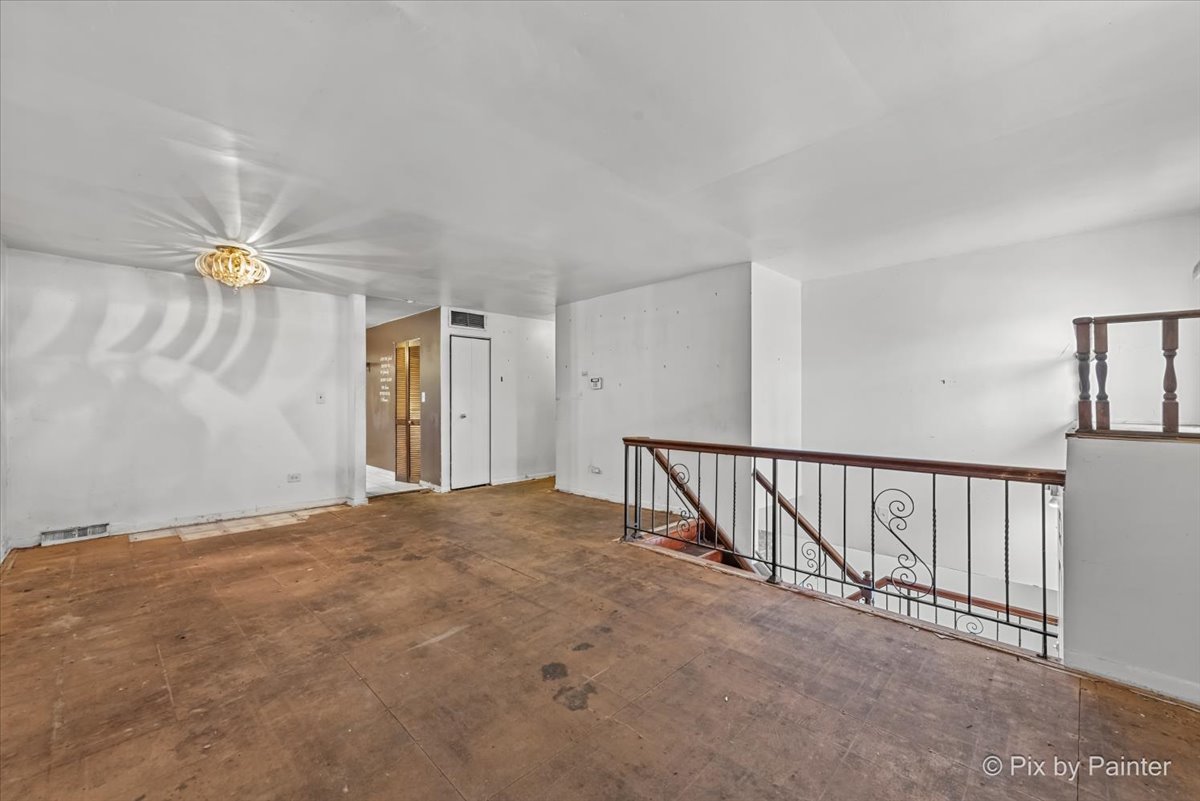 21733 CAROL Avenue Unit: 21733